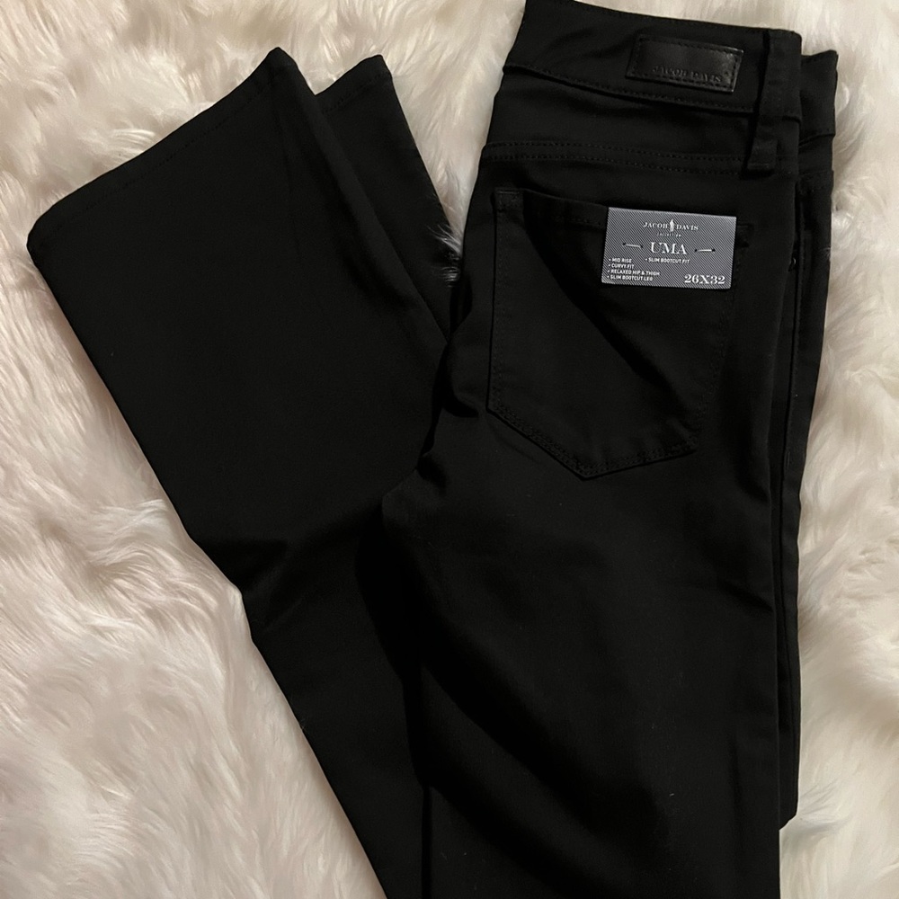 Jacob Davis jeans mid rise curvy fit relaxed hips & thighs bootcut 26×32